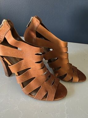 Jessica Simpson Tan Strappy Cutout High Heel Sandals
